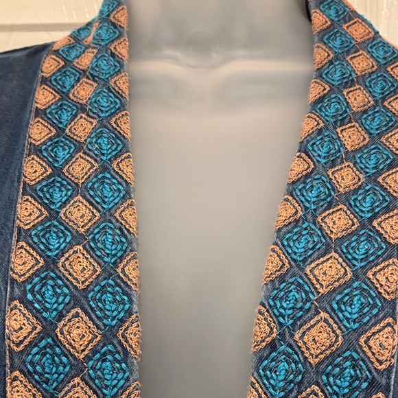 Johnny Was Navy Floral Embroidered Jean Jacket - Picture 5 of 16